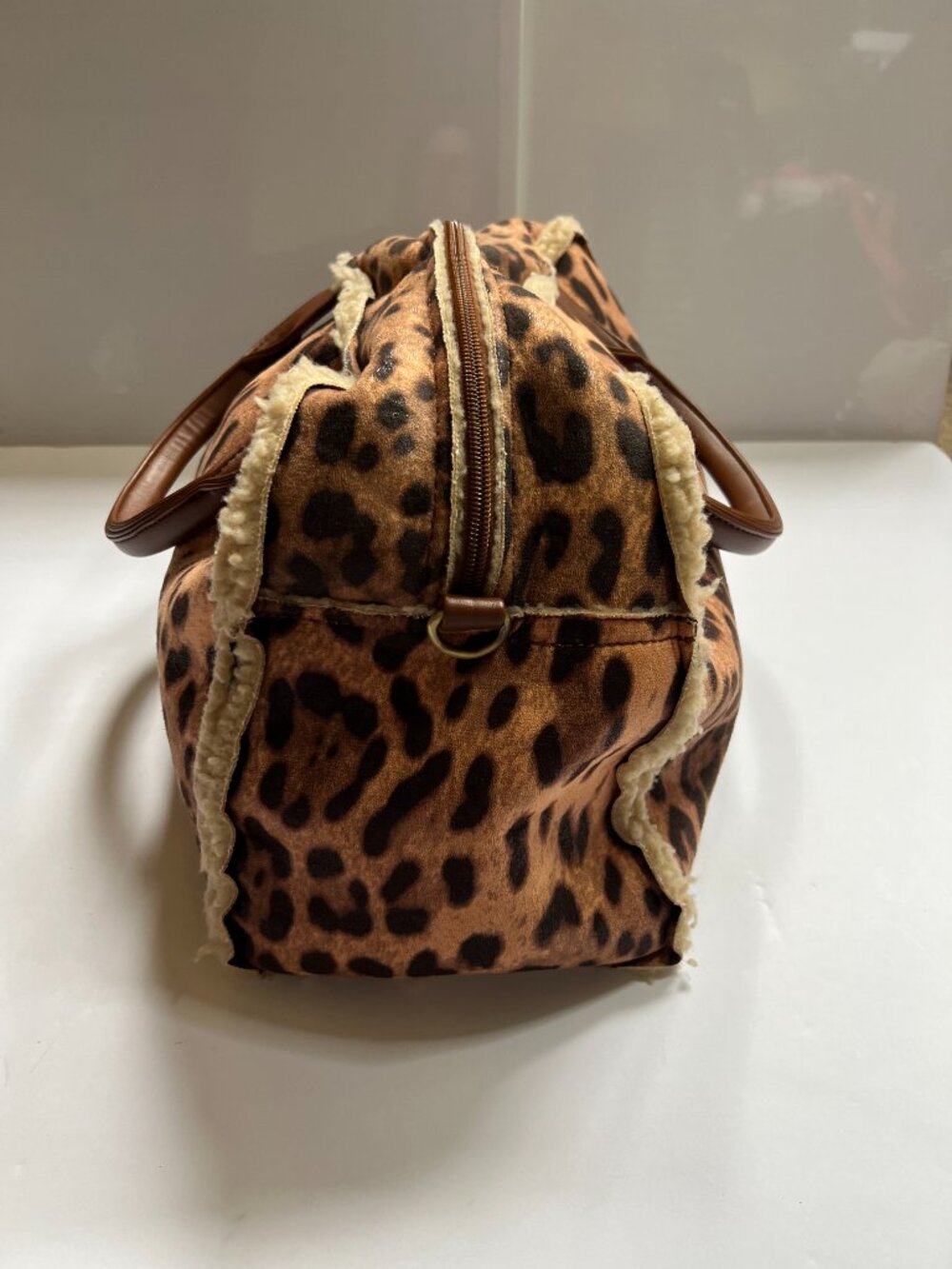 Purse/Bag Leopard Print with Sherpa Lining - Picture 4 of 5